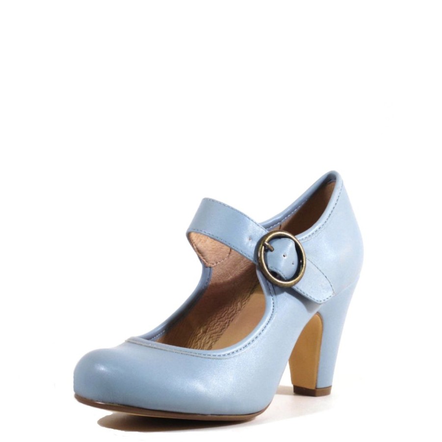 Women Chelsea Crew Close Toe Heels | Madeline