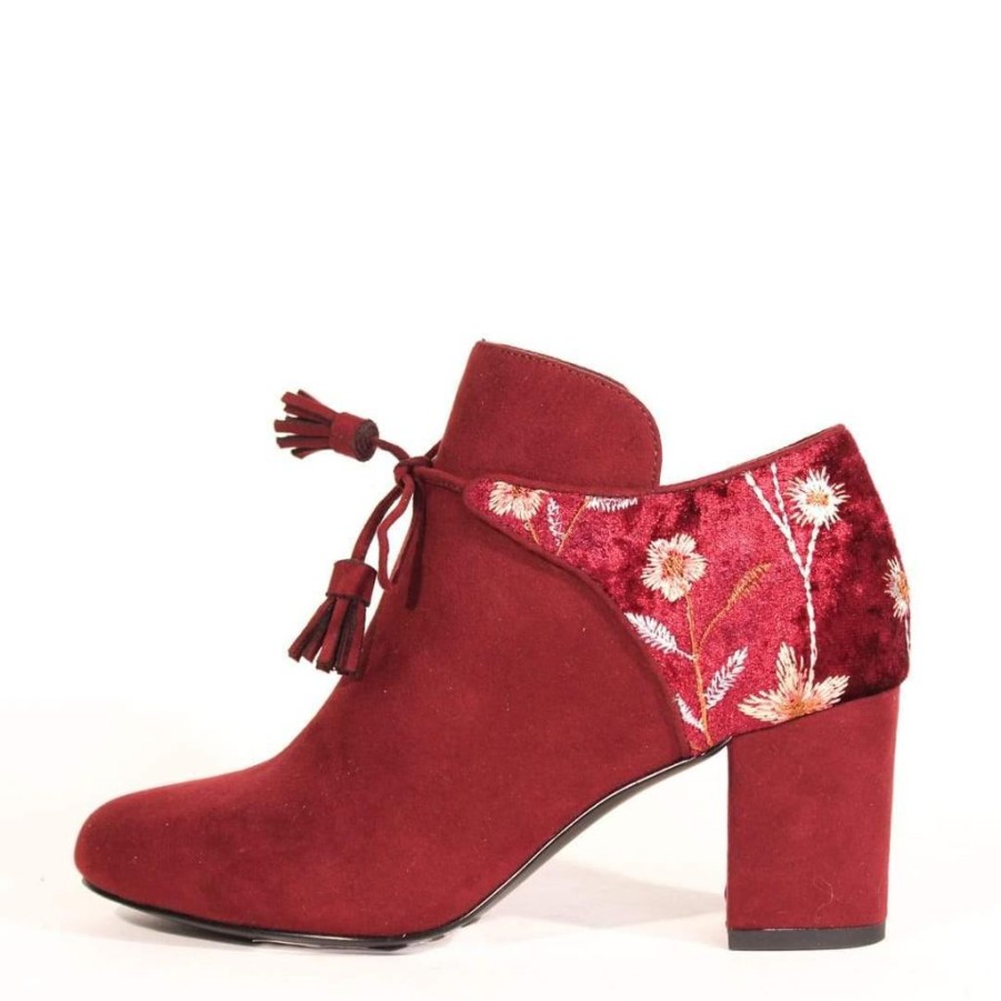 Women Chelsea Crew Booties | Flame Burgundy