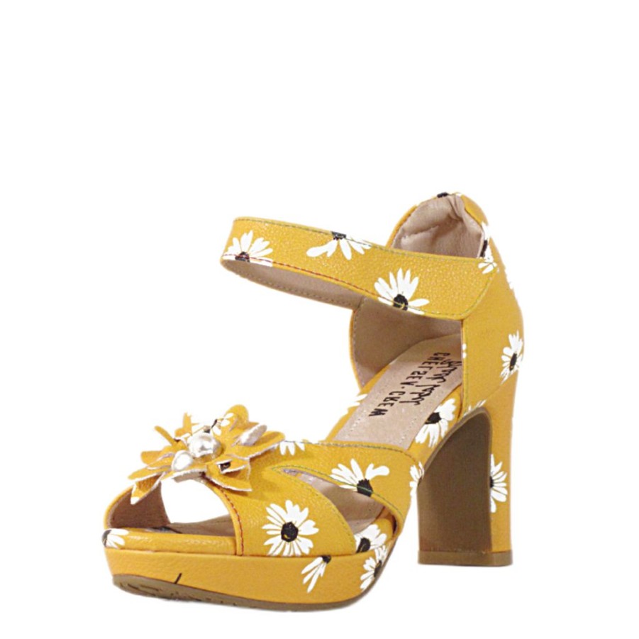 Women Chelsea Crew Open Toe Heels | Daisy