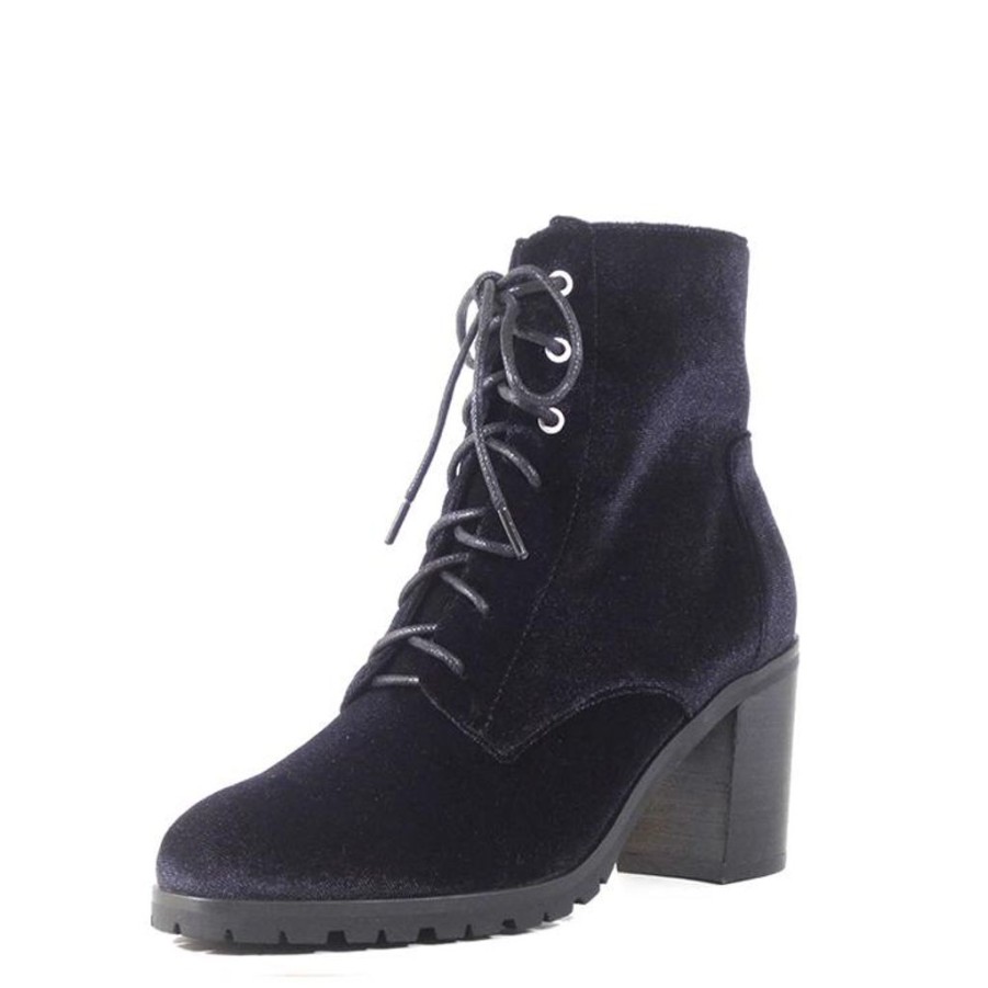 Women Chelsea Crew Vintage Boots | Timothy