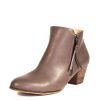 Women Chelsea Crew Booties | Logan