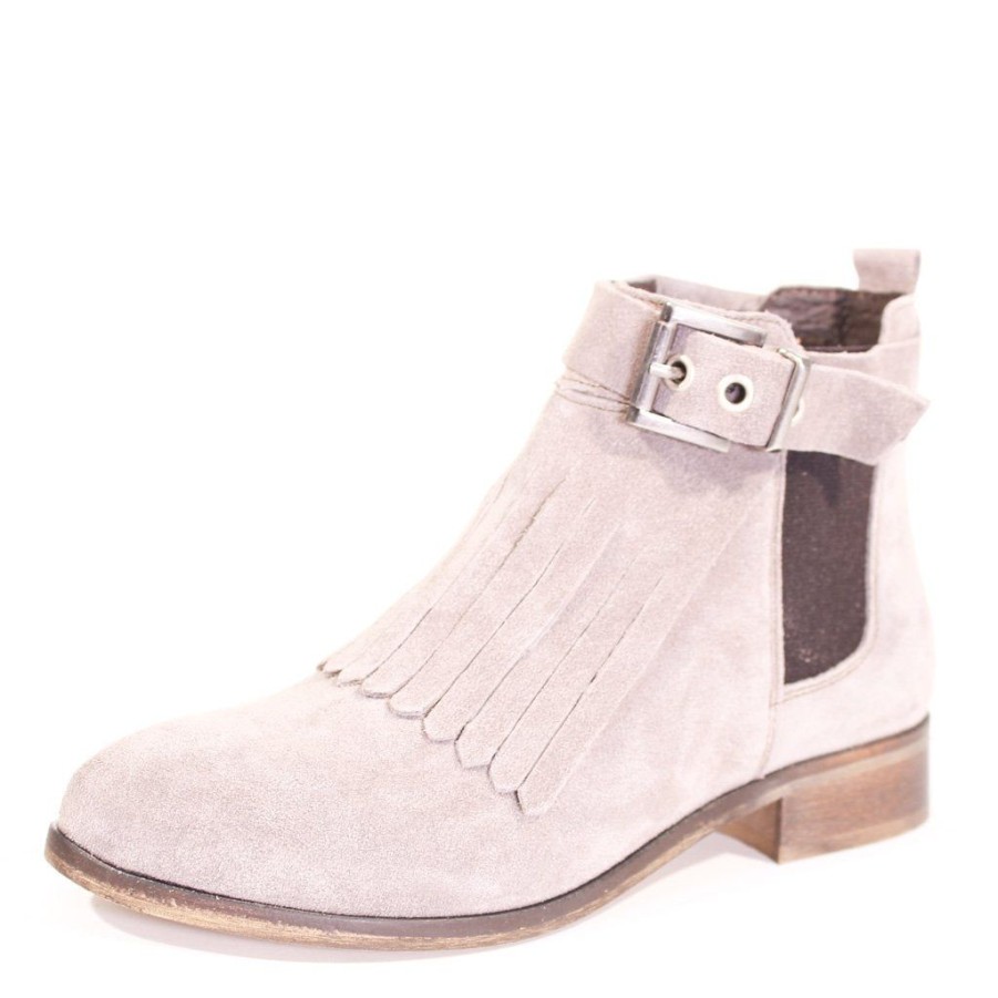 Women Chelsea Crew Ankle Boots | Trump