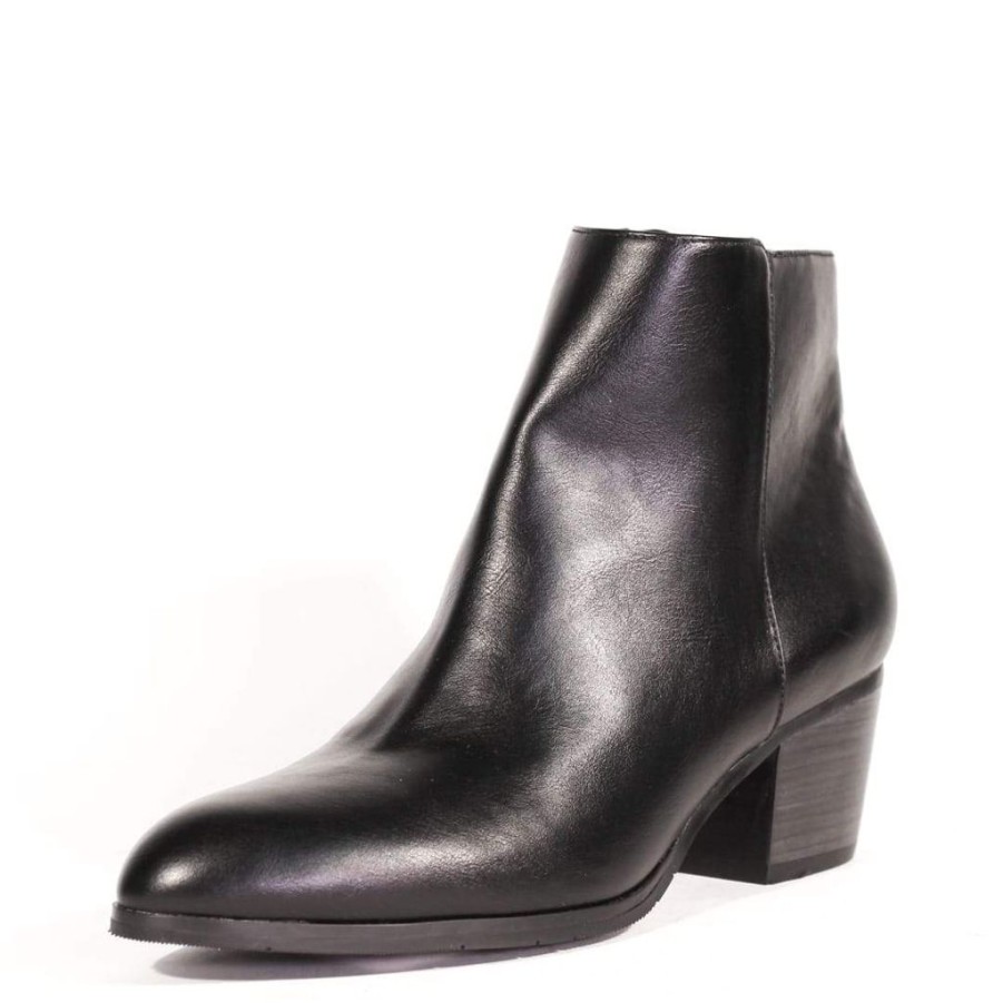 Women Chelsea Crew Booties | Remy