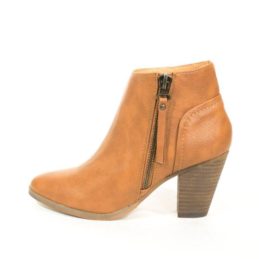 Women Chelsea Crew Booties | Babel Tan