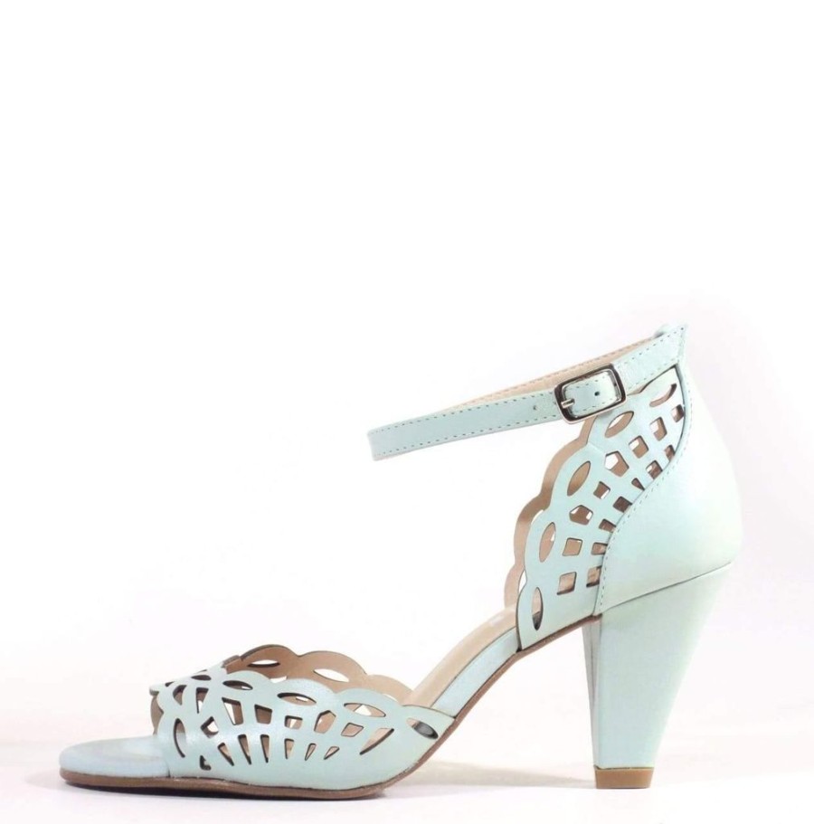 Women Chelsea Crew Heeled Sandals | Anita Mint