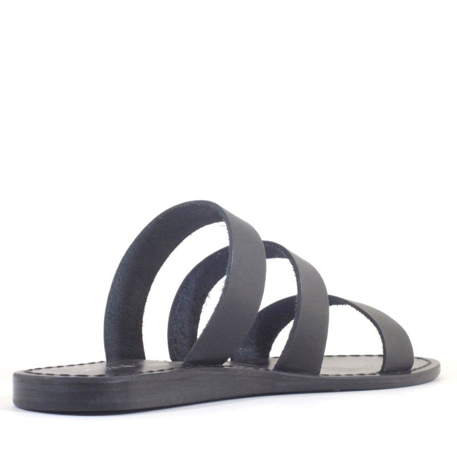 Women Chelsea Crew Flat Sandals | Trigg