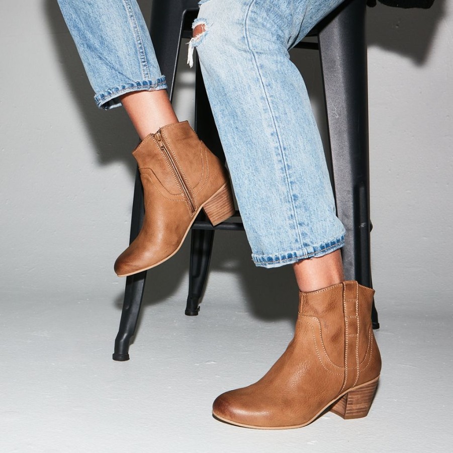 Women Chelsea Crew Booties | Texan