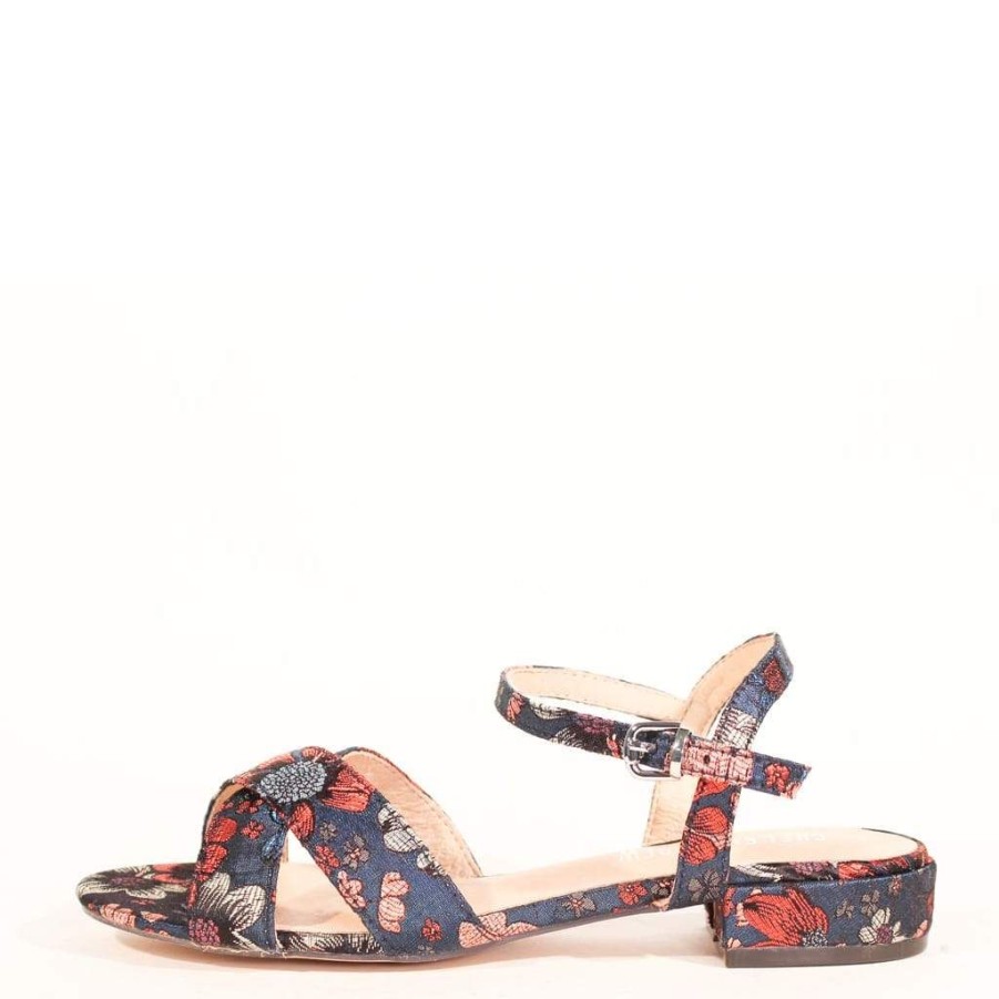 Women Chelsea Crew Flat Sandals | Geisha Navy Flower