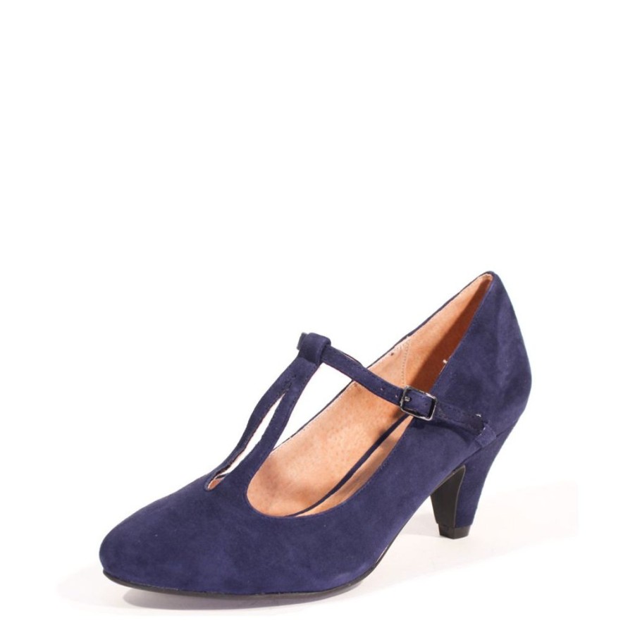 Women Chelsea Crew Close Toe Heels | Gin