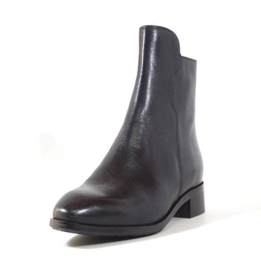 Women Chelsea Crew Ankle Boots | Jake